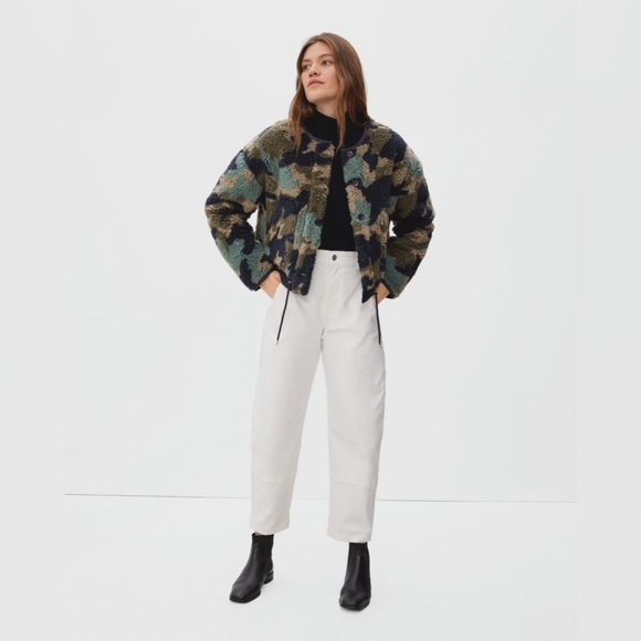 Everlane Jackets & Blazers - NEW EVERLANE THE RENEW TEDDY LINER JACKET